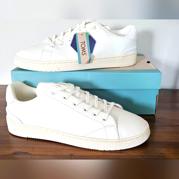 Toms Other - NEW/BOX~TOMS Travel Lite 2.0 Leather Sneakers
